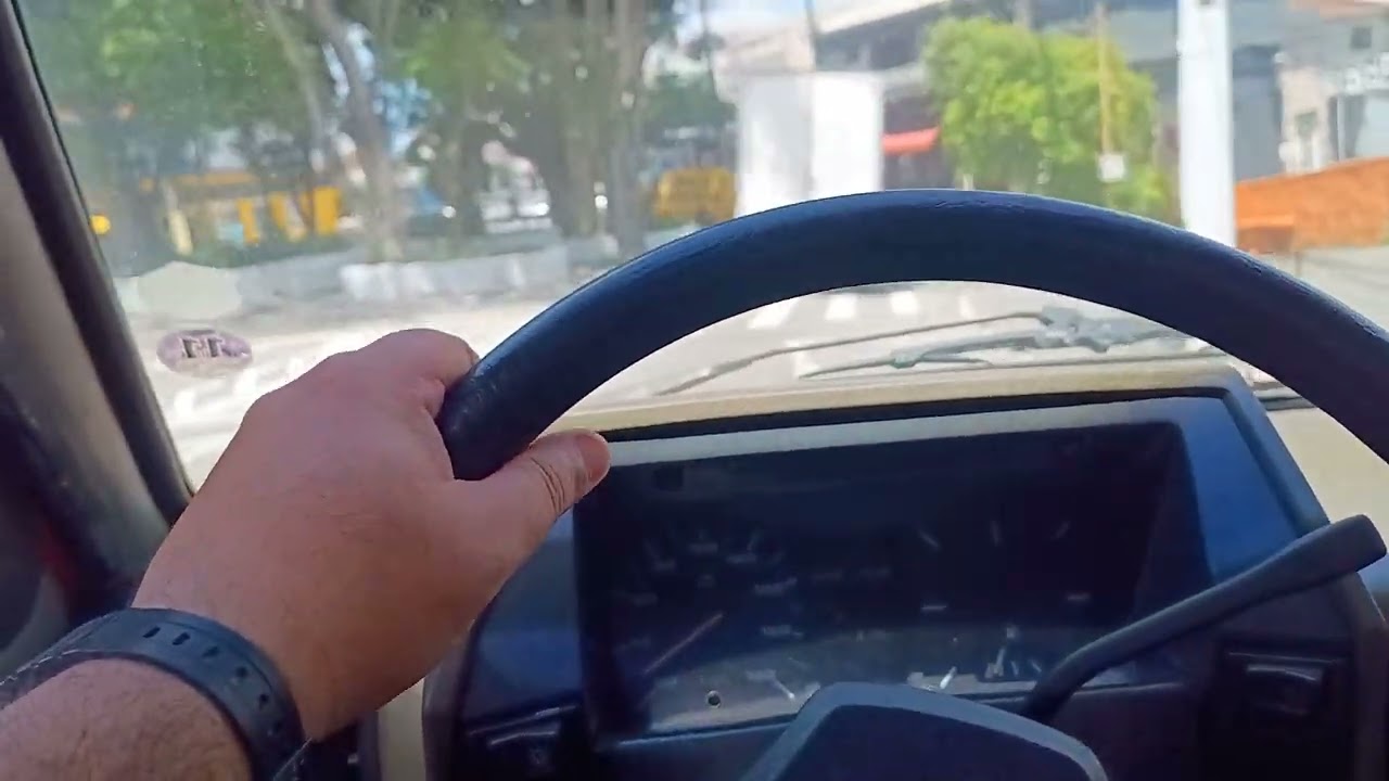 POV - Volkswagen Gol Quadrado 1000 ano 1996