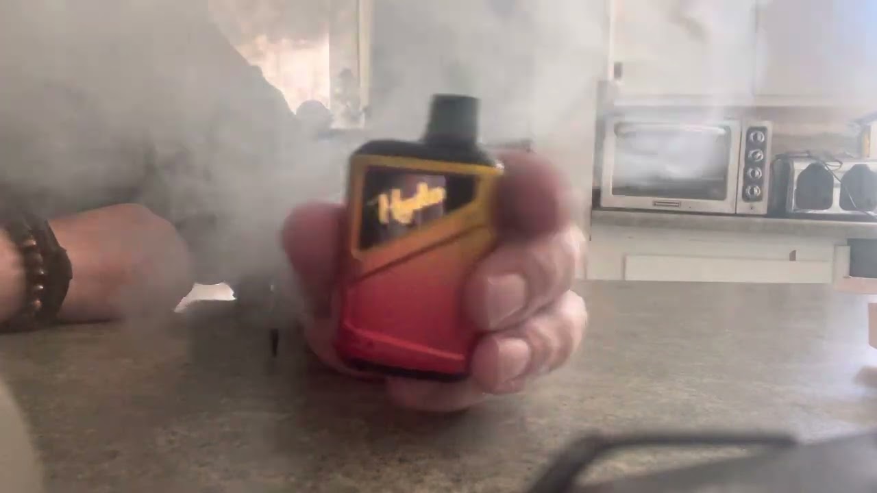 HYDE IQ 5000 Puff DISPOSABLE VAPE PINK BURST RECHARGEABLE 5% SALT NIC UNBOXING AND REVIEW