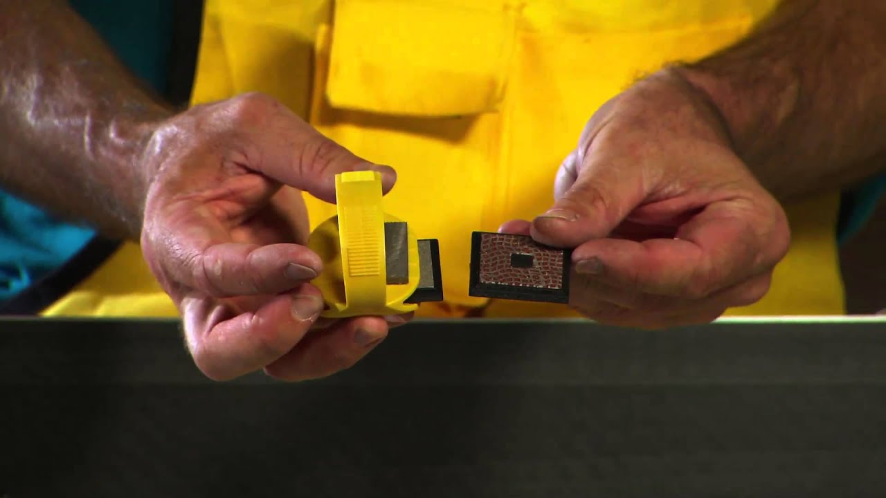 Tuning: Easy ski tuning using express gear
