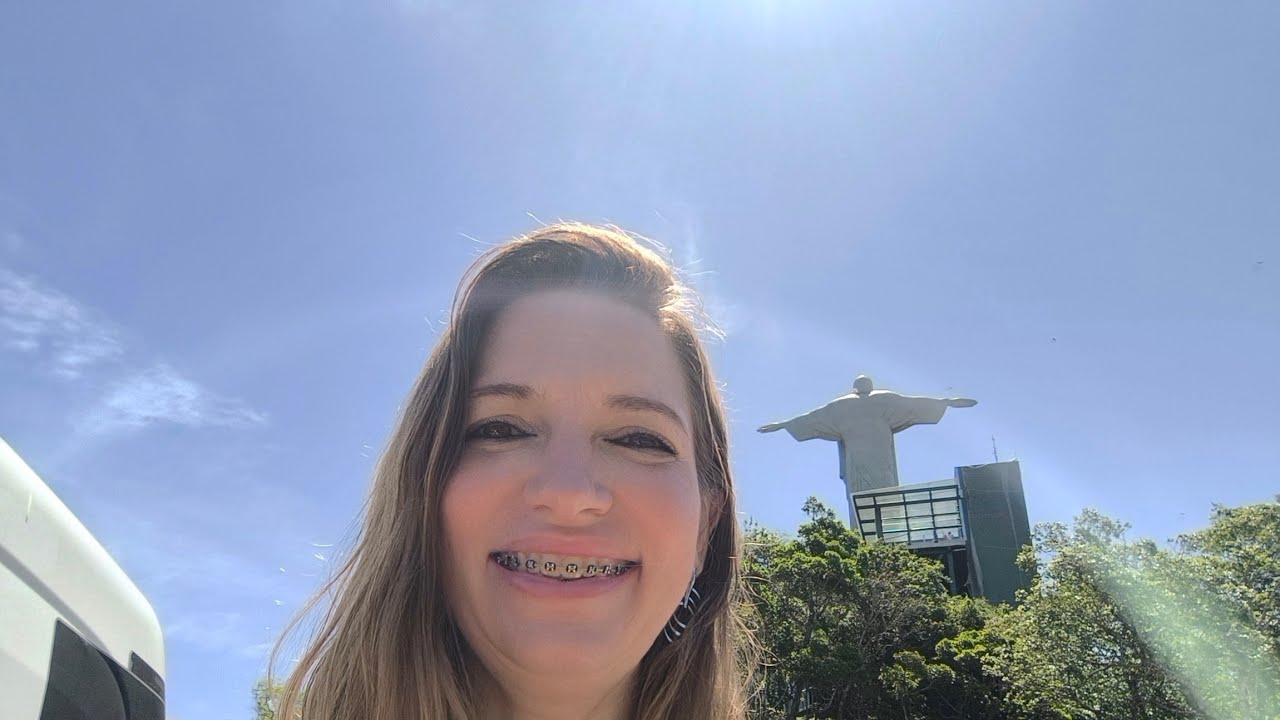 Dia lindo para conhecer o Cristo Redentor 