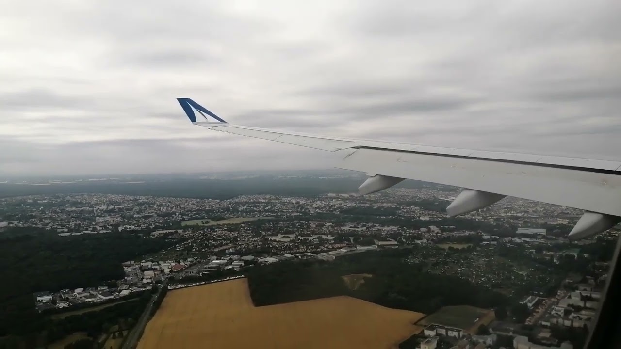 Arrivée à Paris Orly: Vol CORSAIR SS925