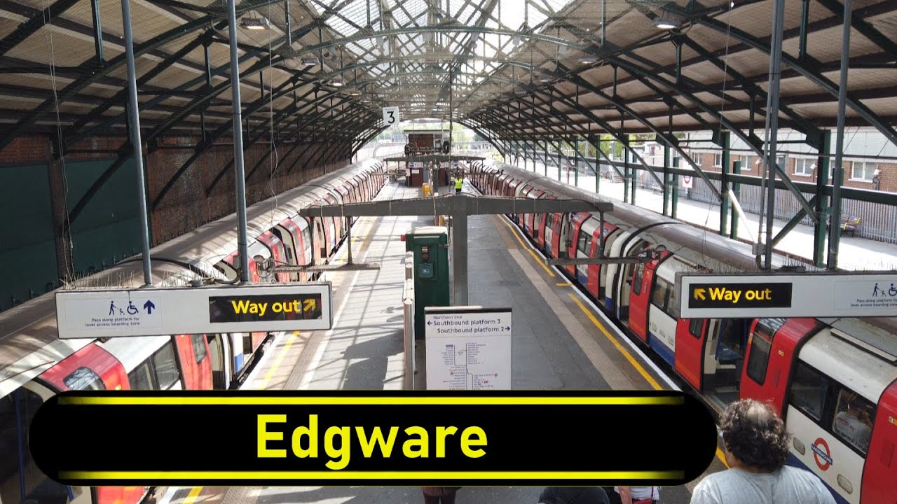 Tube Station Edgware - London 🇬🇧 - Walkthrough 🚶