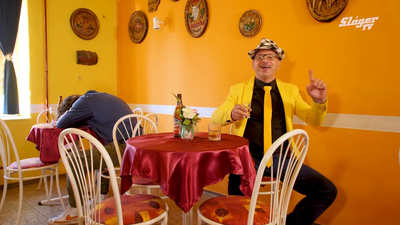 Mulati Bandi   Anyám borogass Official Music Video
