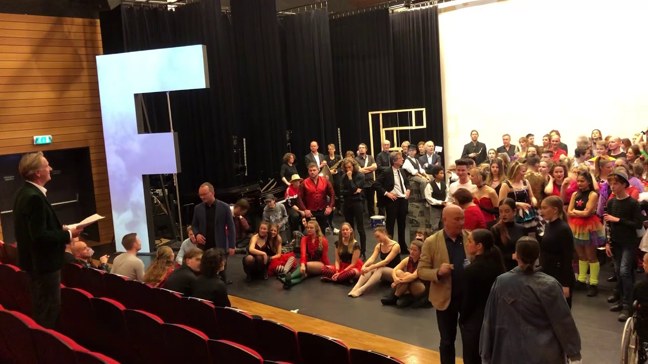 JUBILEUMSHOW repetitie special | kickoff met regisseur Bas Groenenberg | Backstage-video #FACTORIUM