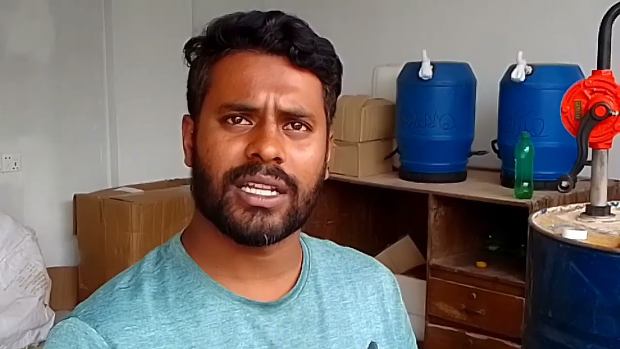 রকৃসি মিনি পেট্রোল পাম্প।