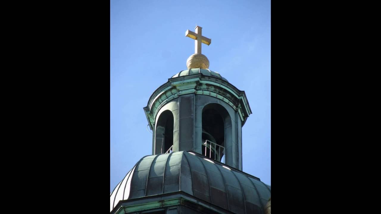 Göteborgs domkyrka, alla fyra klockorna inne i tornet (1. video, 2. bildspel)