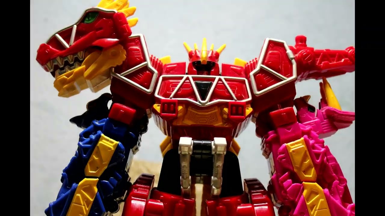Megazord vs Mechagodzilla  [Stop motion animation]