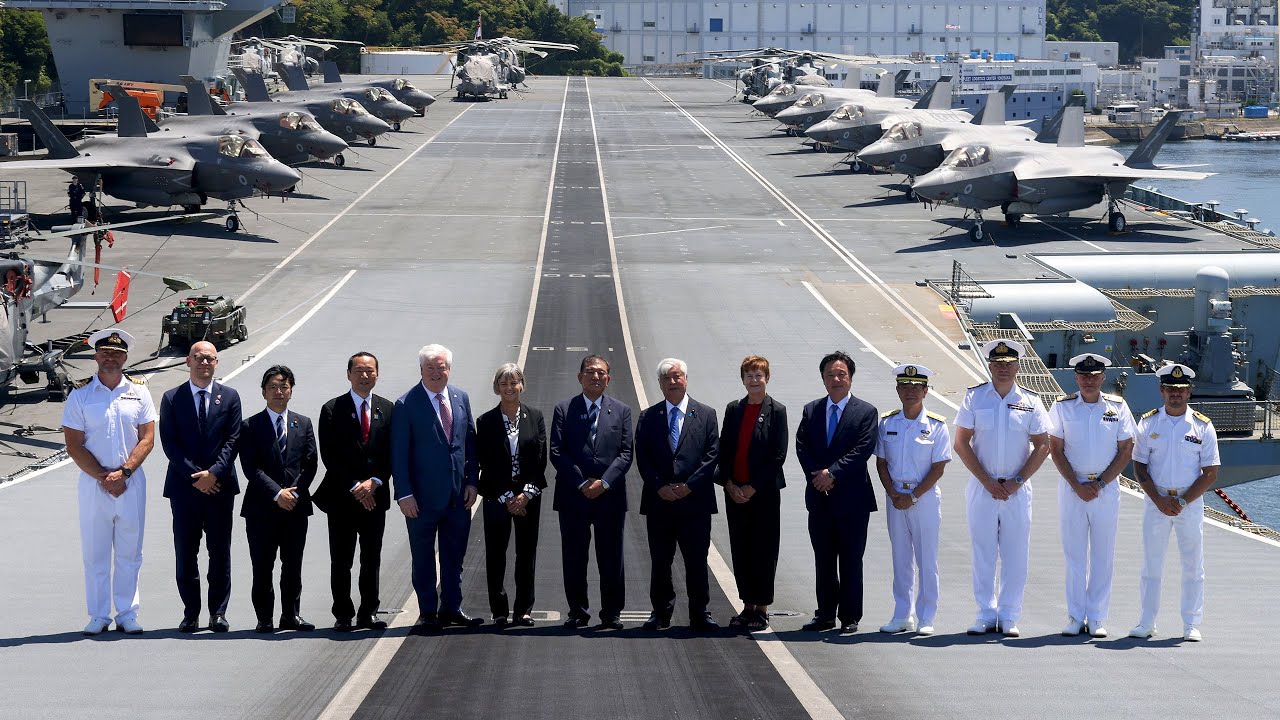 The Prime Minister of Japan visits HMS Prince of Wales