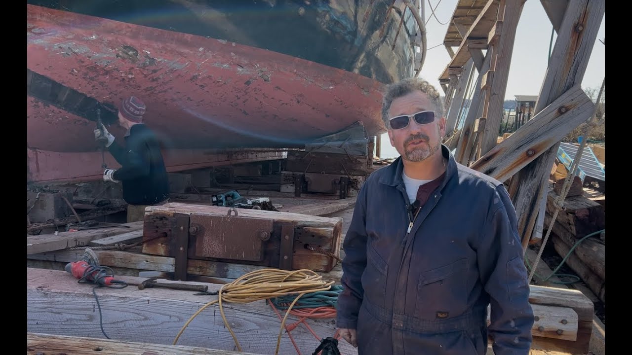 Schooner Stephen Taber Haul out