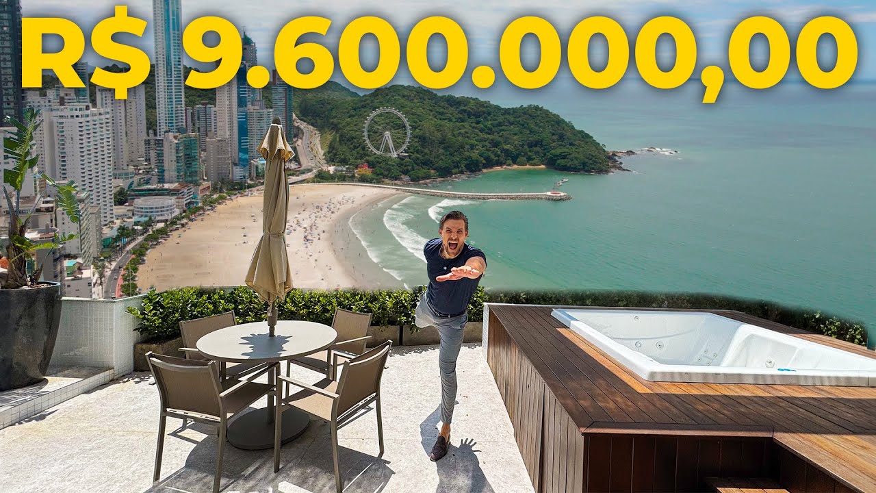 COBERTURA DUPLEX ÚNICA COM VISTA MAR E EXTREMAMENTE MOBILIADA DE MILHÕES EM BALNEÁRIO CAMBORIÚ