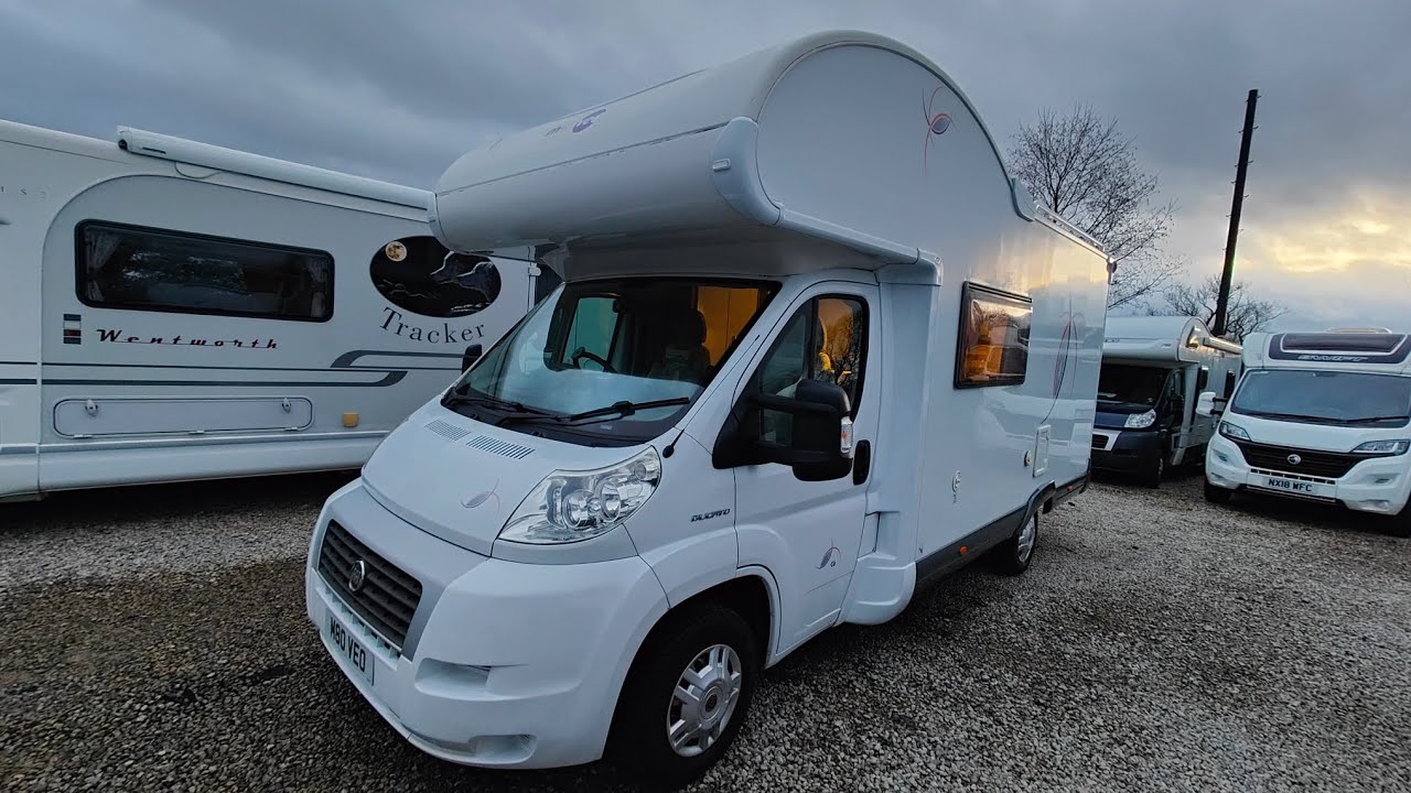 Mooveo C6 - Fiat Ducato 2.2 JTD.  6 Berth Motorhome with Bunk Beds and a Garage ... Campervan !