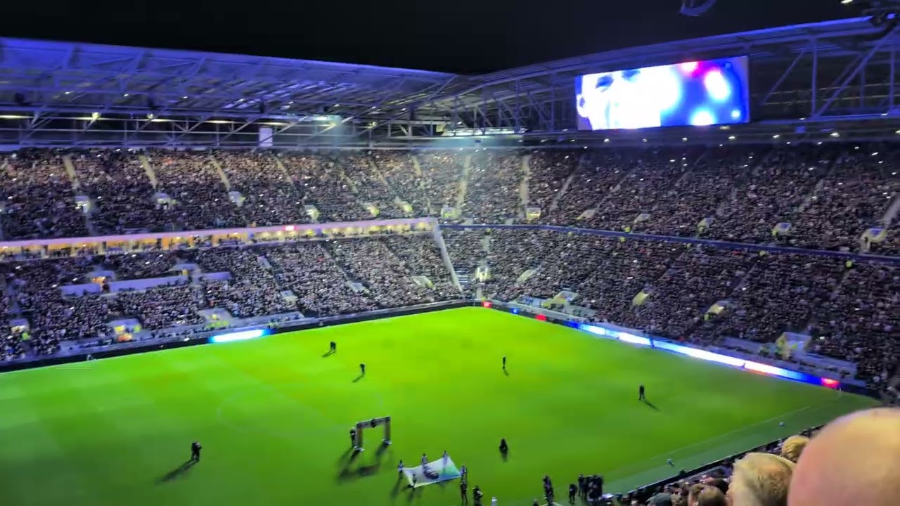 Everton V West Ham Z Cars and light show
