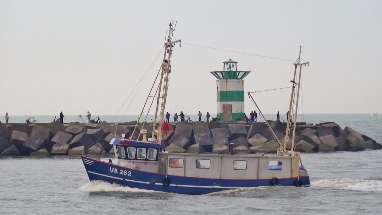 uk -262 aankomst en vislossen 4 -5 en 14- 4 2016