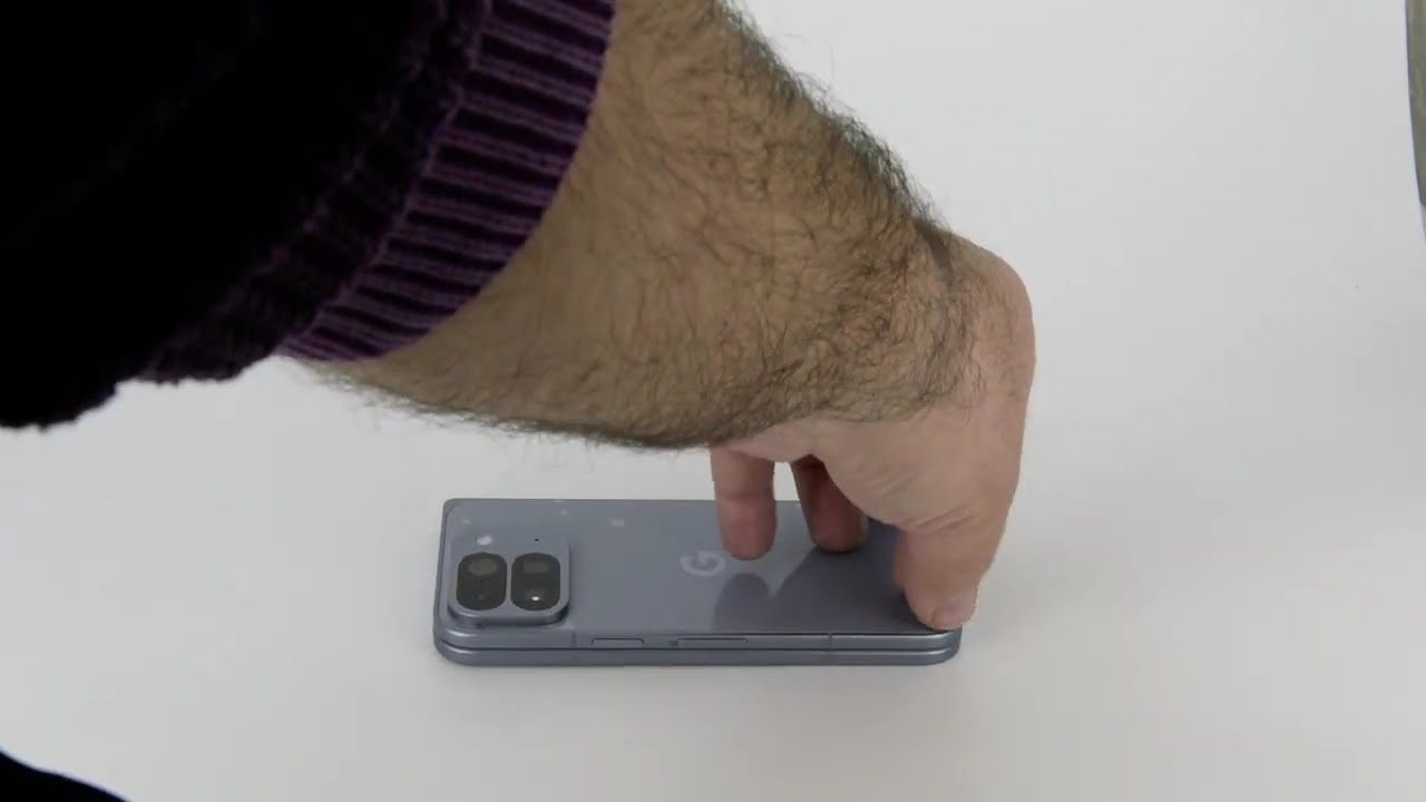 Pixel 10 Pro Fold – Interior Display Damage | Google Claims “Physical Damage”
