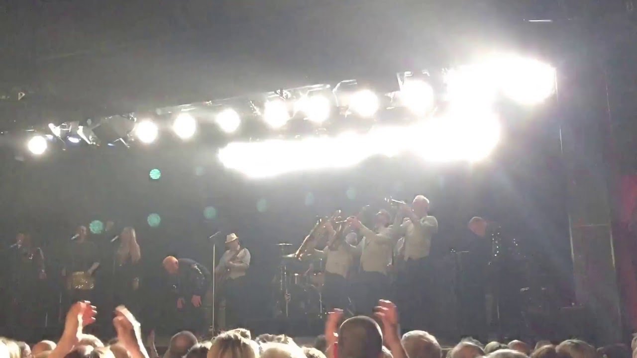Jerry williams - Man måste få lira. 29/4 2016. Scalateatern Stockholm.