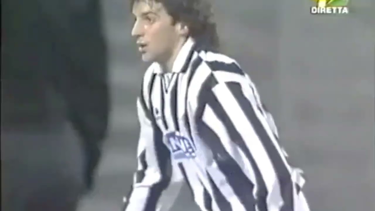 Alessandro Del Piero vs. Torino FC (1994 - 1995 - Campeonato)