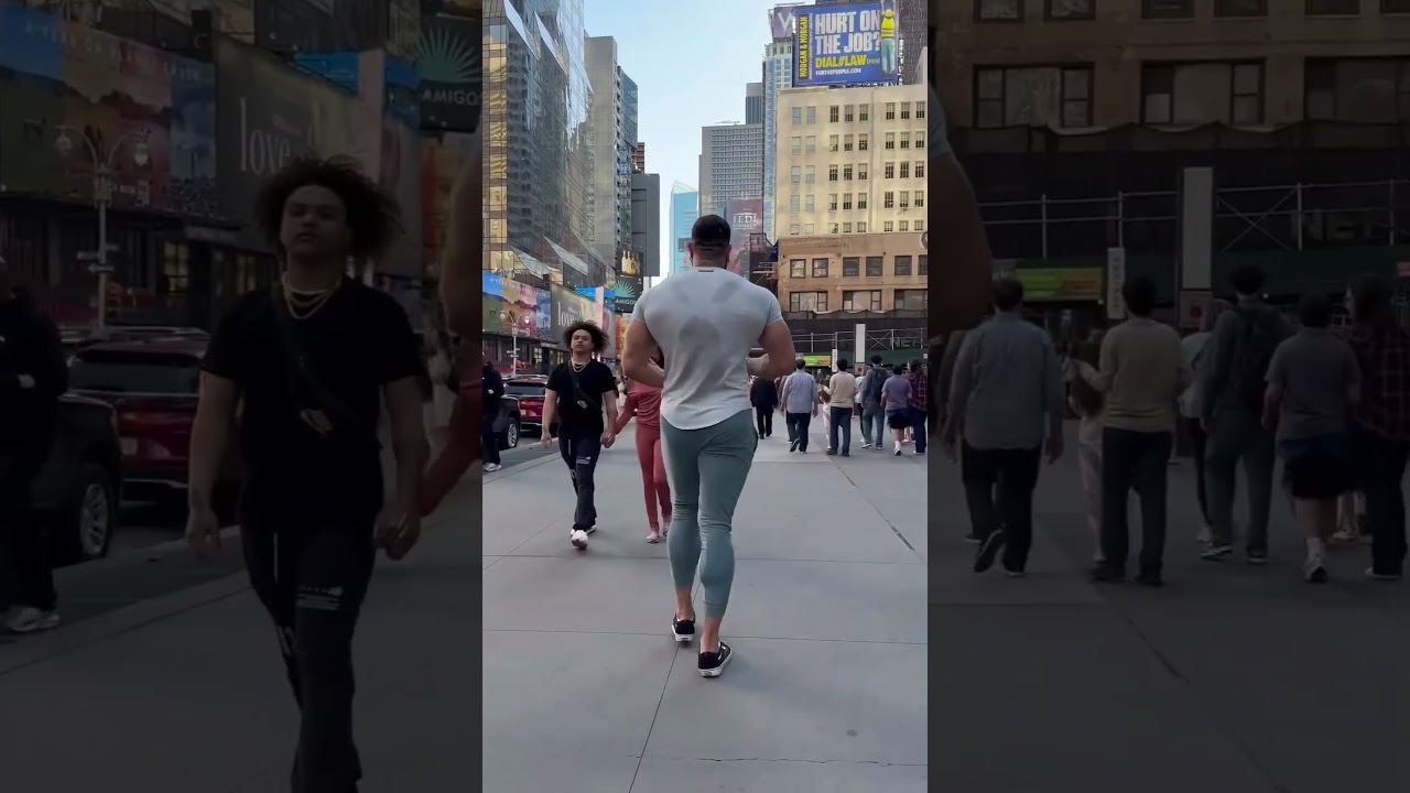 Lucaslakutsin Muscular man Video | giant model #muscularman #fitnessmotivation #gym #reels #xyzcba