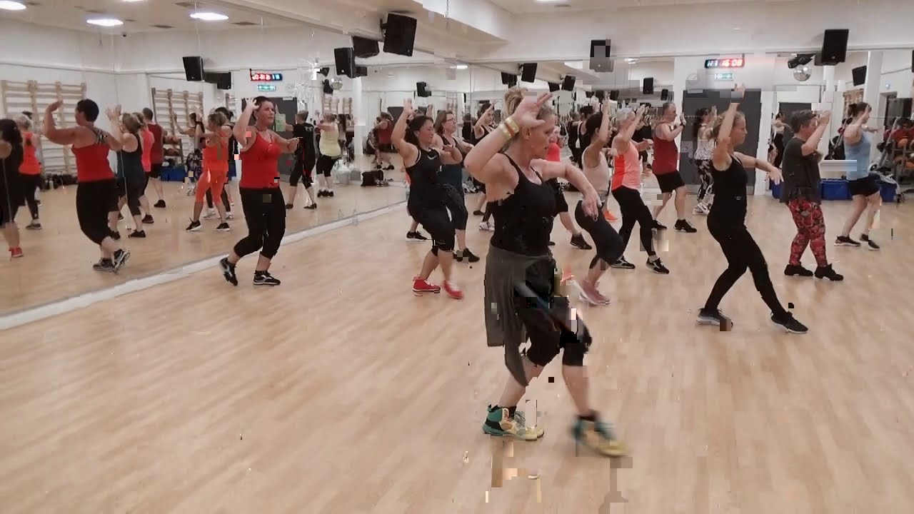 ROXANNES'S TANGO - Zumba Tango