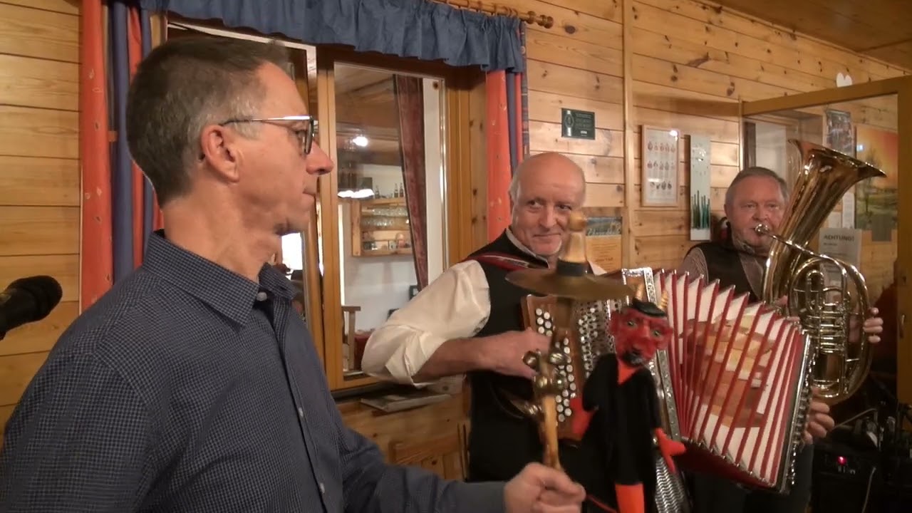 15 Jahre  Sänger  u.  Musikantenstammtisch  beim  Buschenschank  Friedl  ---  13.1.2023 -- 2. Teil.