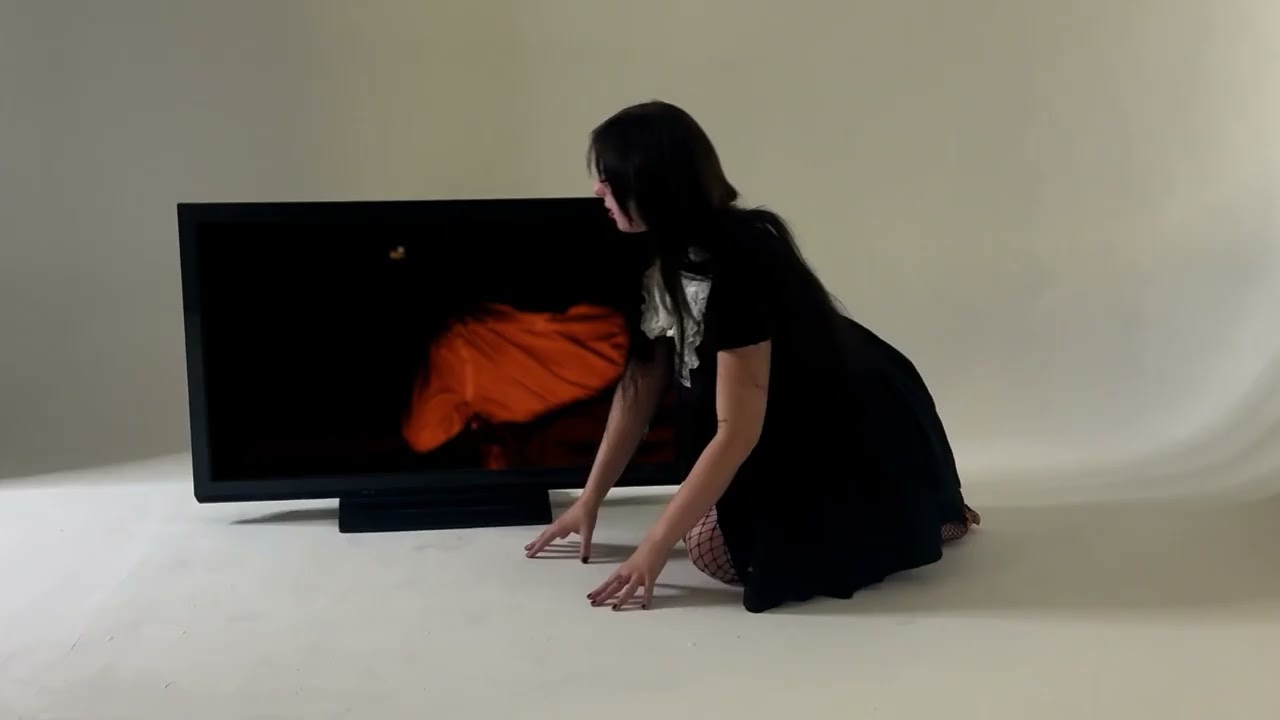 averil - what was left in the cold (Official Music Video)