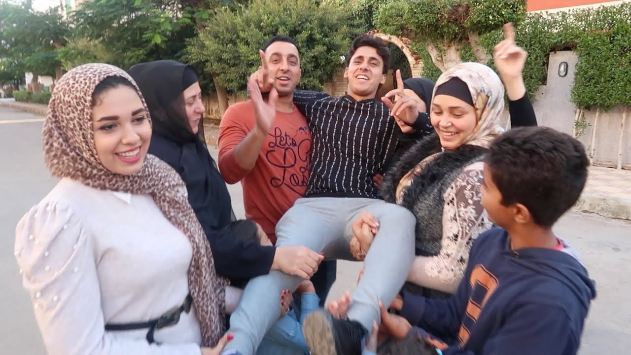 اخر شخص يترك محمد هيكسب ال6الف جنية والعقاب هيغسل السيارة