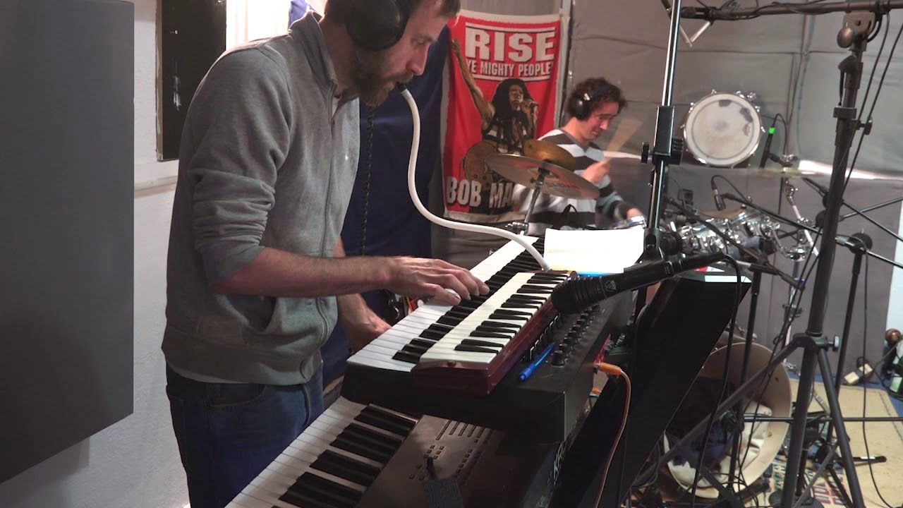 Reggae Medley #4 - Alborosie Covers - Wood and Fire Music Session