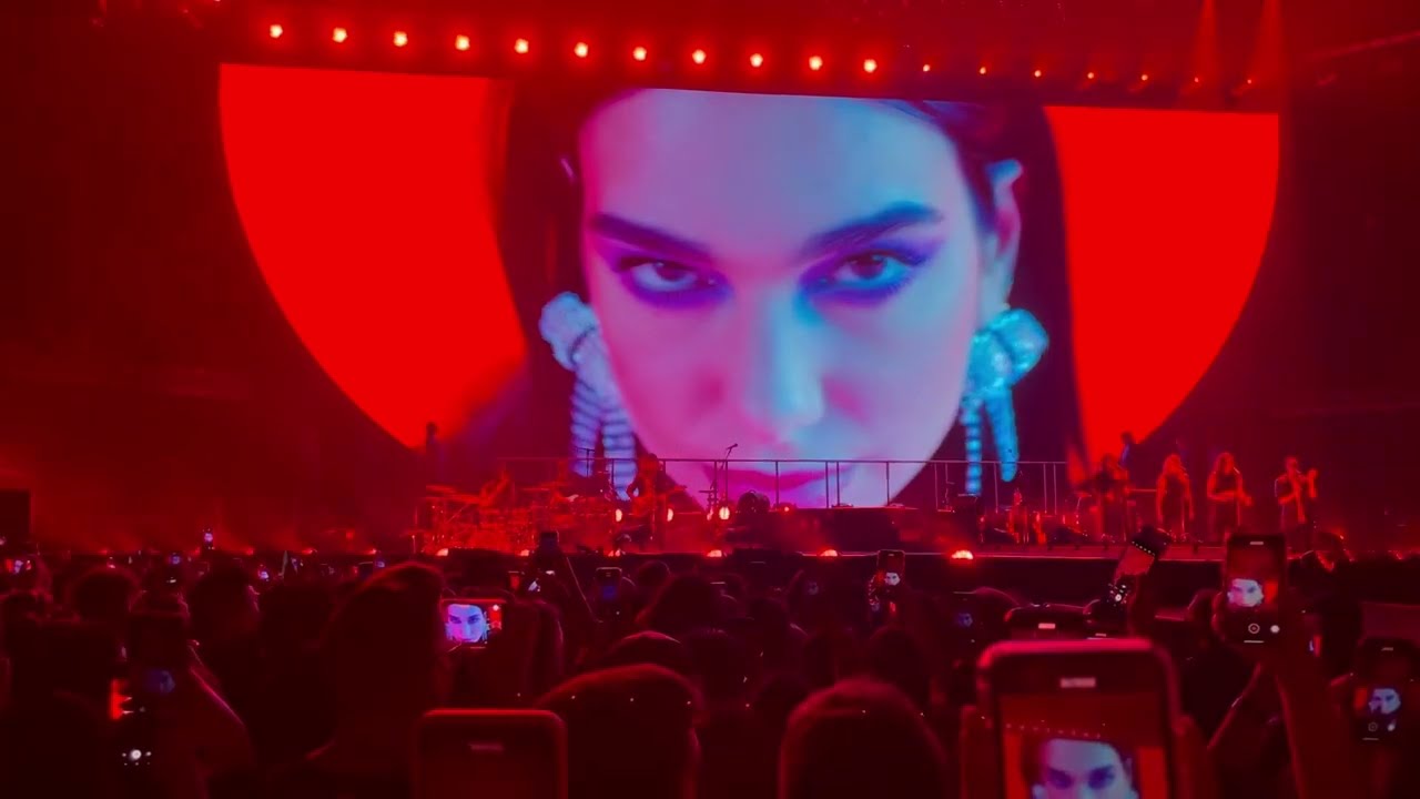 Dua Lipa -  Intro - front row @ The Forum - Night 2 - March 23, 2022