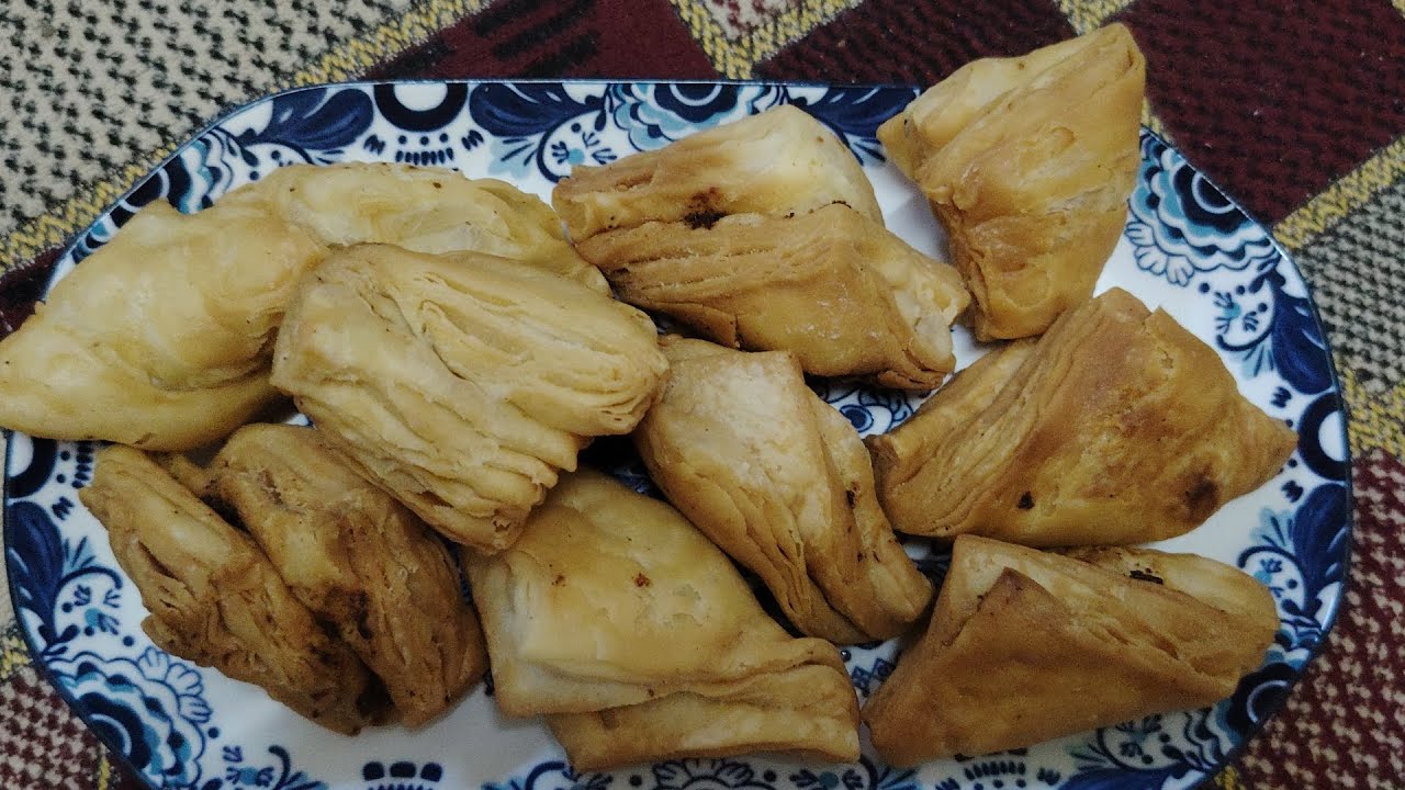 SOFT LAYERED PATIES | WARQI SAMOSA | LAZEEZ COOK BOOK 
