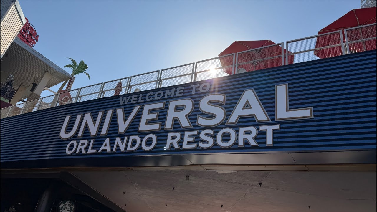 🔴 LIVE 🍀 from Universal Studios Orlando for St. Patrick’s Day