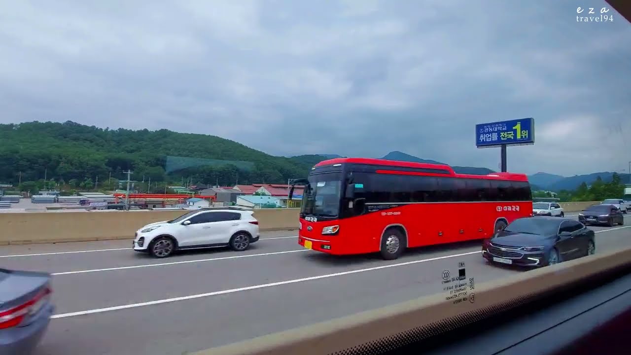 SEOUL bus to SOKCHO ( Dongseoul Bus Terminal to Sokcho Bus Station ) - Korea Summer Solo Travel Girl