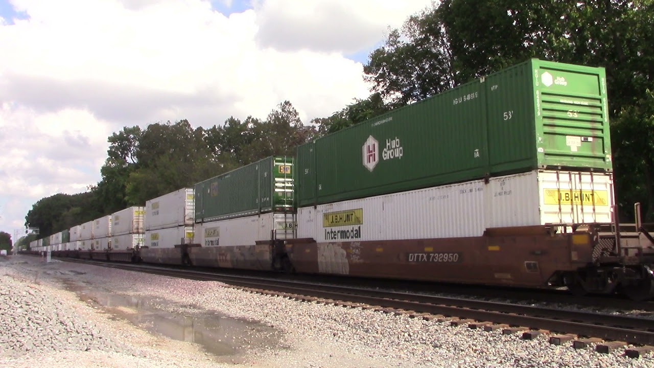 NORFOLK SOUTHERN GE ES40DC GEVO Southbound Intermodal Container Train