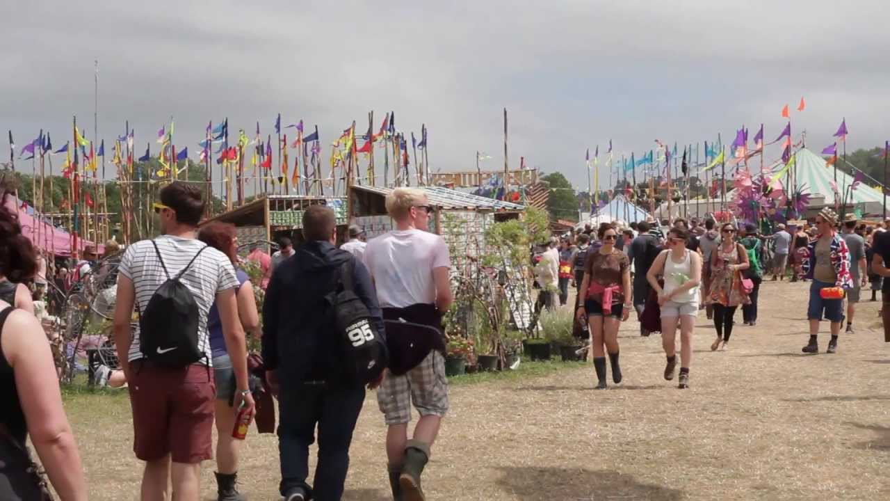 GLASTONBURY FESTIVAL VIBES