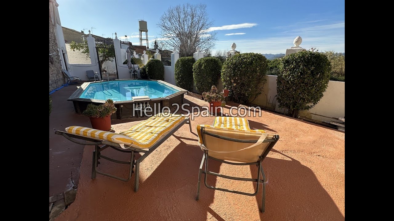 TOO LATE IT IS SOLD. SIMILAR PROPERTIES ARE REQUIRED. BUYERS WAITING