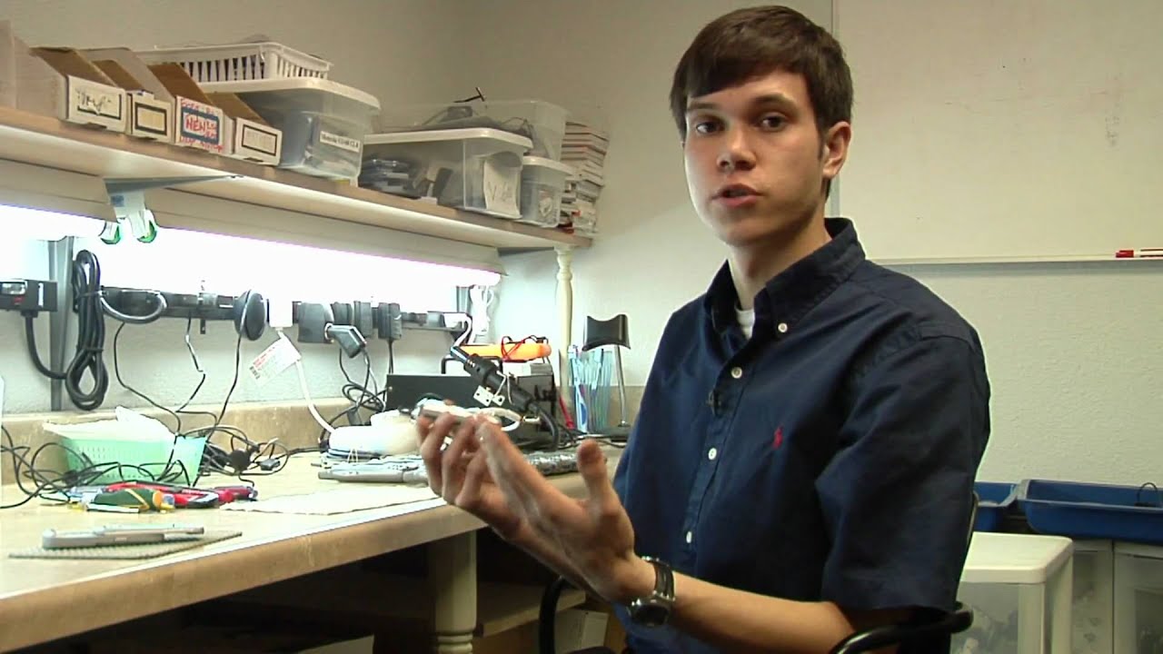 Cell Phone Information : How to Use a Speakerphone