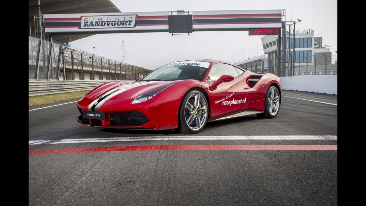 Ferrari 488 at Circuit Zandvoort (Bleekemolen's RacePlanet)