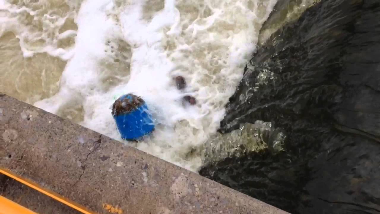 Seneca River Dam In Baldwinsville