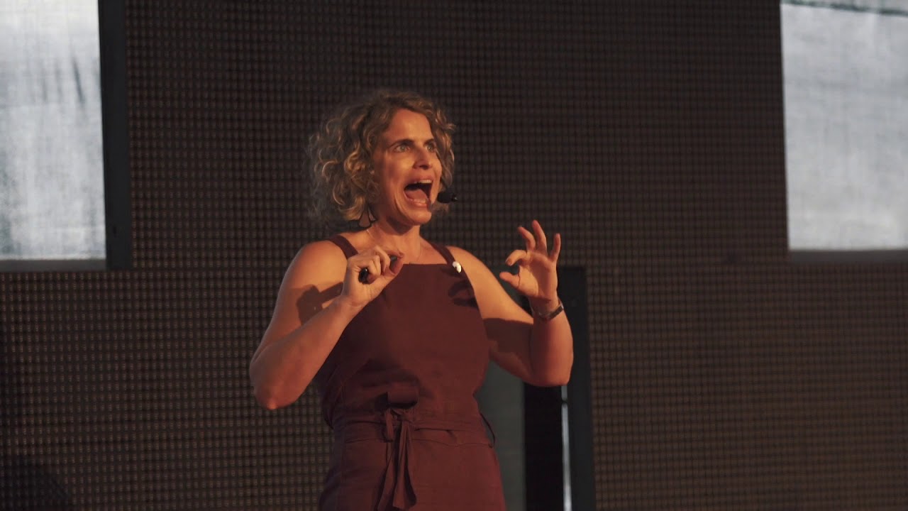 O Fantástico Mundo do Turismo Criativo e seu Impacto Territorial | Karina Zapata | TEDxRecife