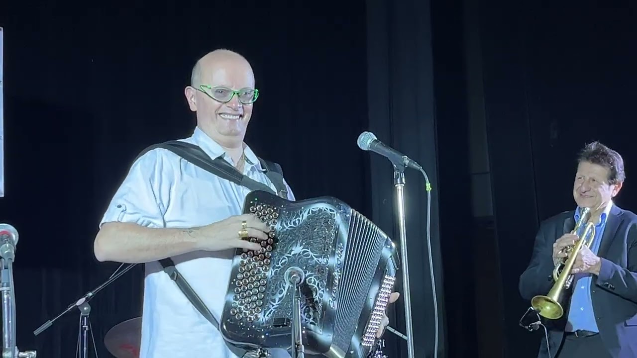 Nicolas Grandfils ..pasodobles “La Morena de mi Coplas”