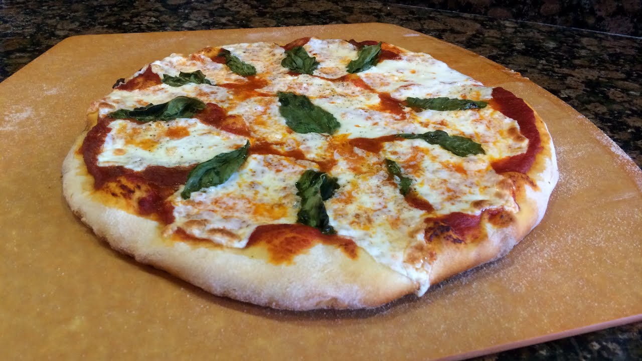 Homemade Pizza Margherita Recipe