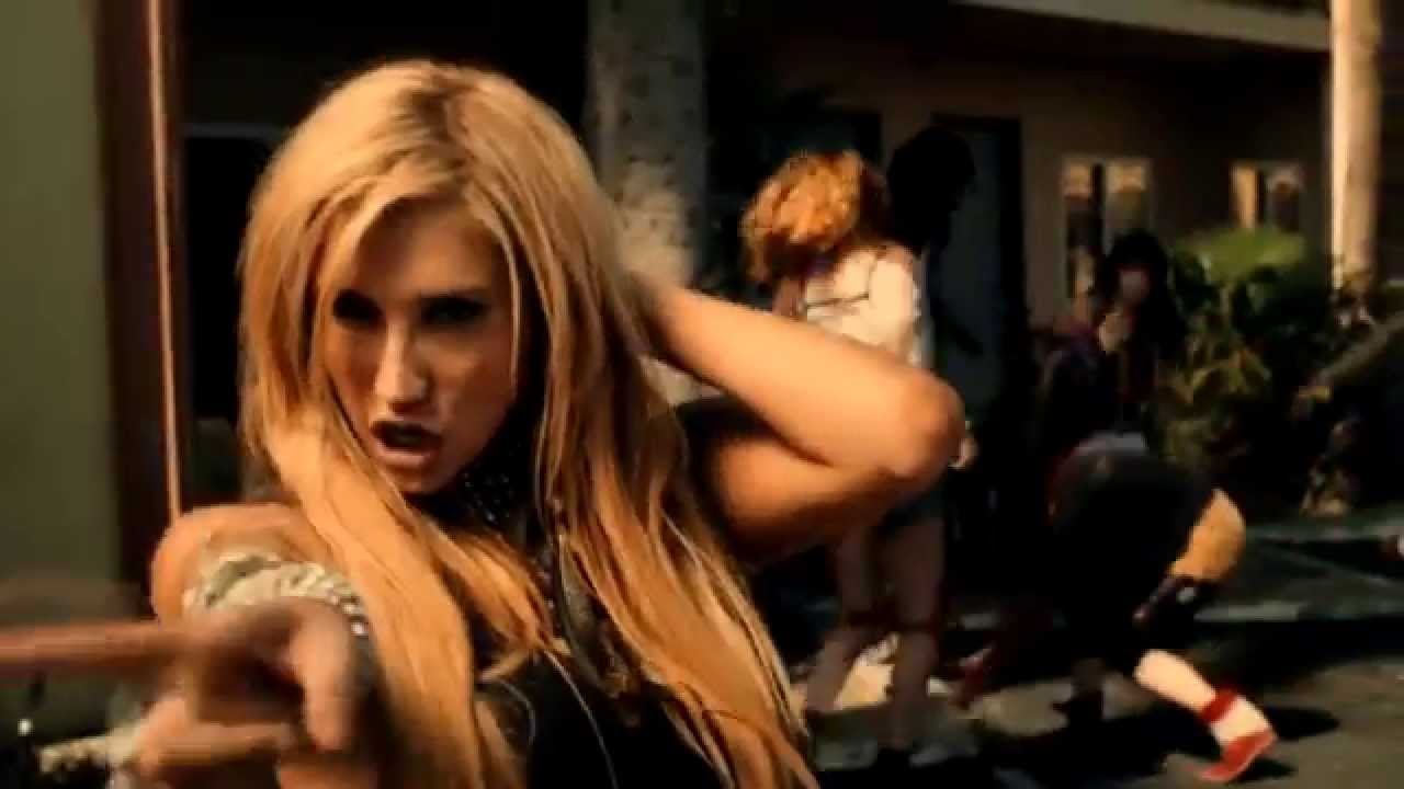 Live for the MANiCURE (2014 Megamix Mashup)