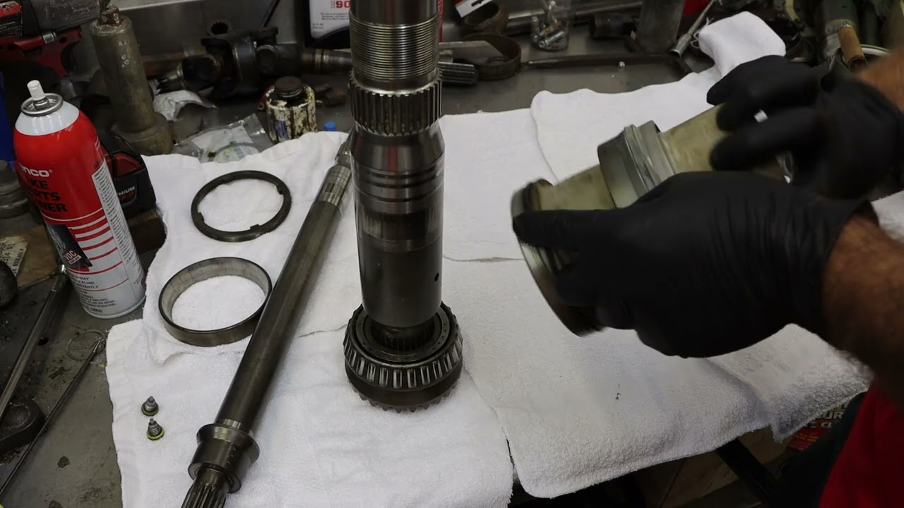 How to replace Mercruiser Bravo 3 propshaft seals part 2