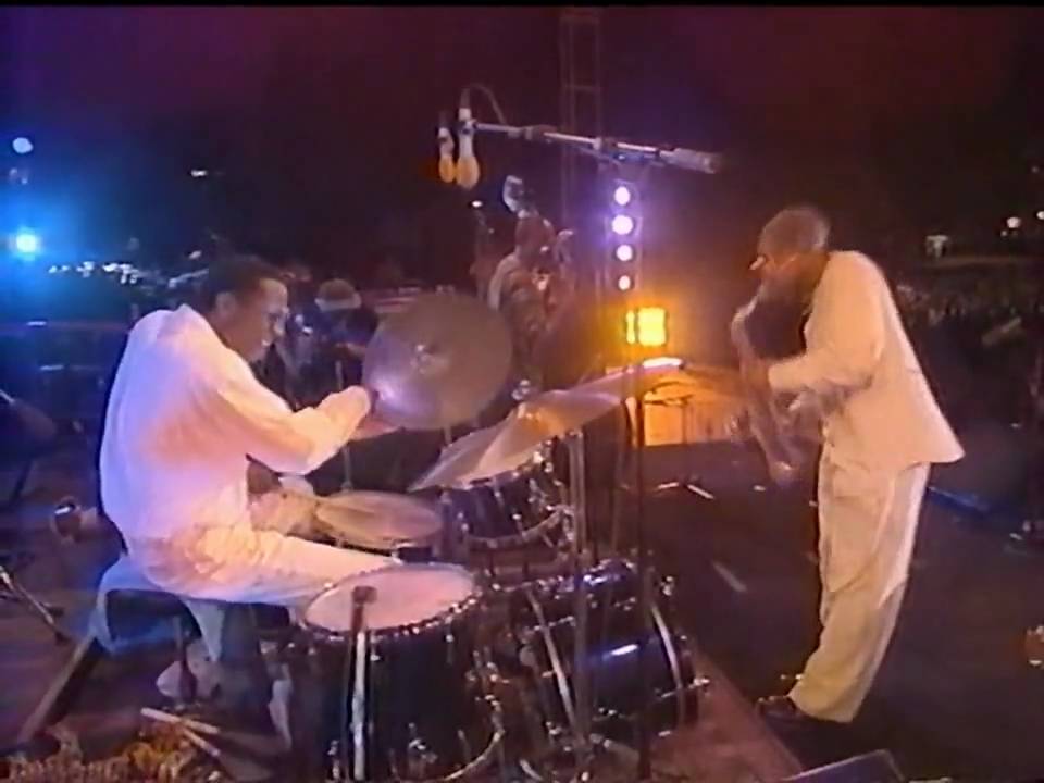 Kenny Garrett & Pat Metheny- Sing a Song