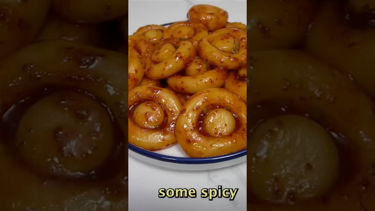 Trying Viral Korean Potato Noodles in Delhi || Spicy Korean Noodles 🍜