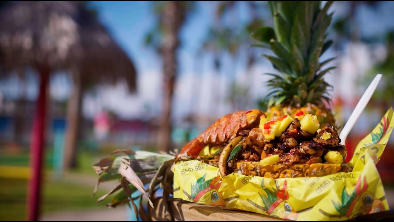 Pineapple Ninjaz’ Fresh Island Flavors | South Padre Island, TX