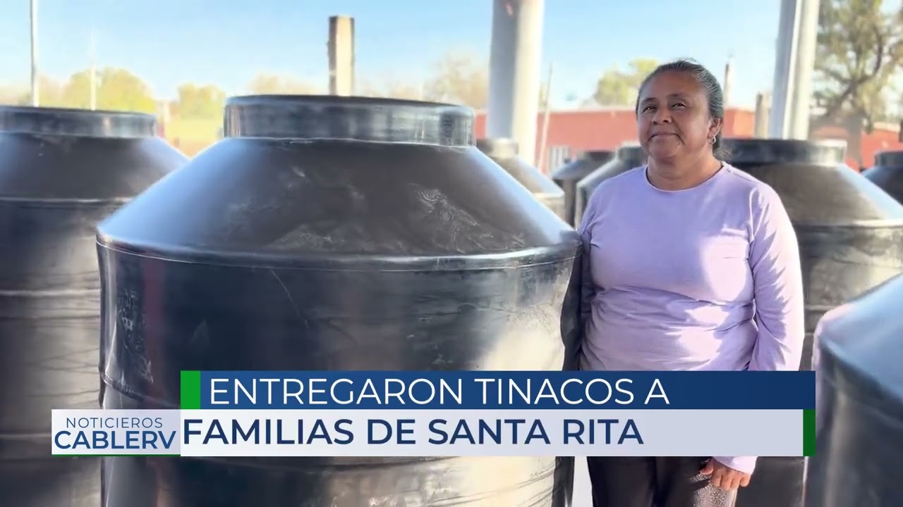 Familias de Santa Rita recibieron tinacos para privilegiar el abastecimiento del agua