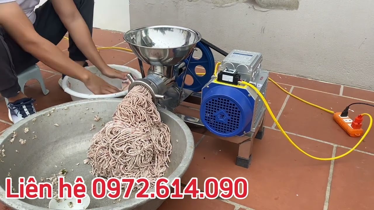 Máy xay cá và cách sử dụng máy xay chả cá và xay nhuyễn cá làm chả cá,
