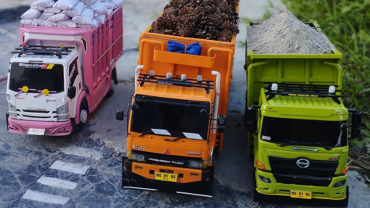 DAY #29 Part6 Selesai Hino 500 Bermuatan pasir proyek jalan tol