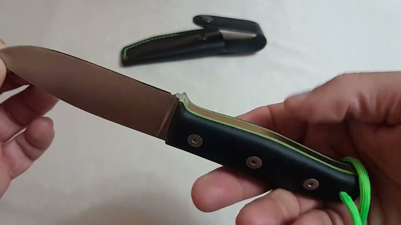Cuchillo Nieto BOSQUE. En G-10.