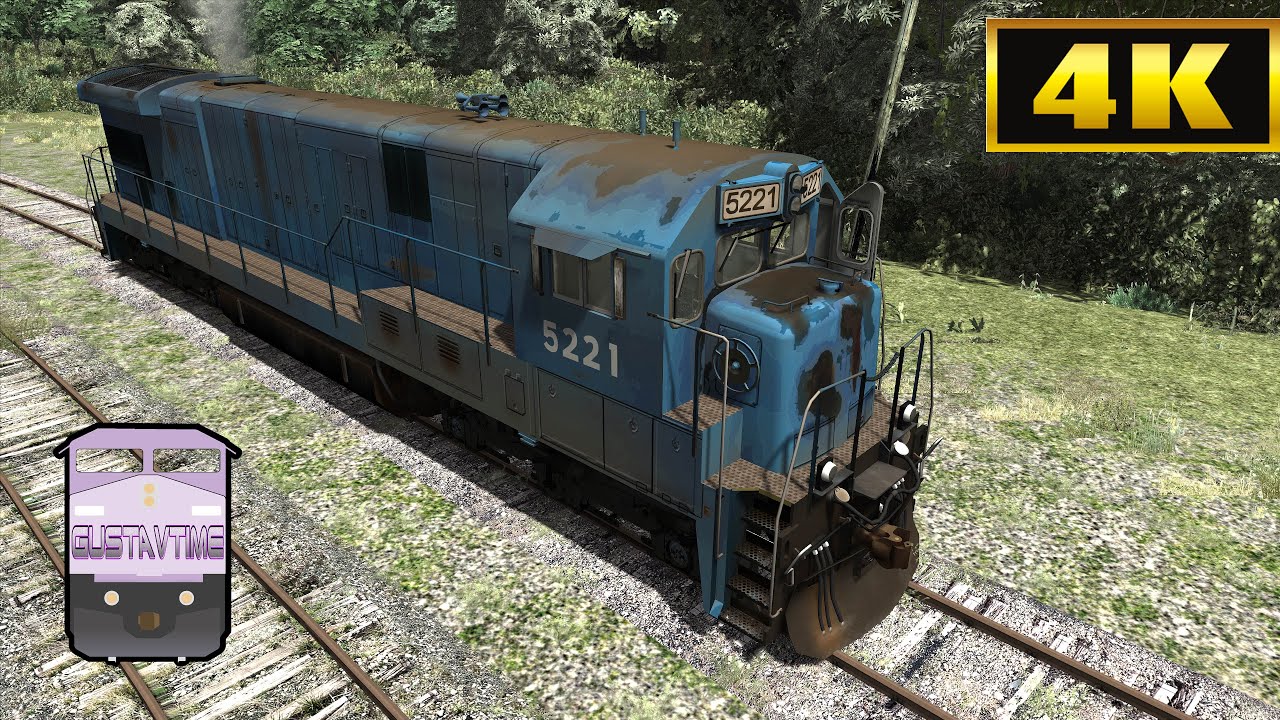 Dirty Old Dash 7 Working Near the Abandoned Railroad👷