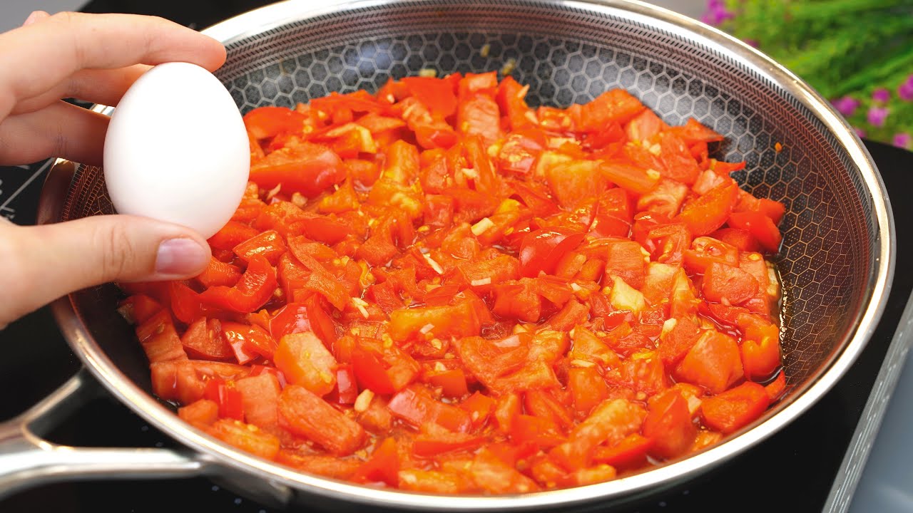 I've never eaten such delicious eggs with tomatoes! The easiest breakfast in 5 minutes
